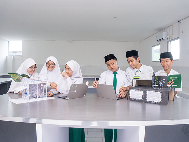 SMPIT
